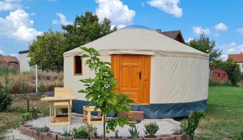 Tent