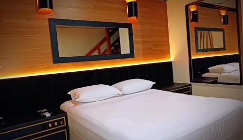 Executive Double Room with Hot Tub
