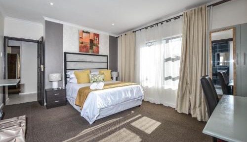 Superior Queen Room