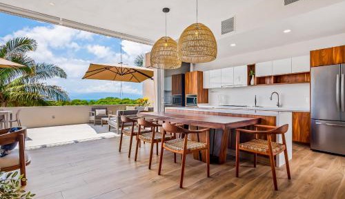 Four bedroom holiday home 