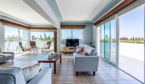Apartment with Terrace