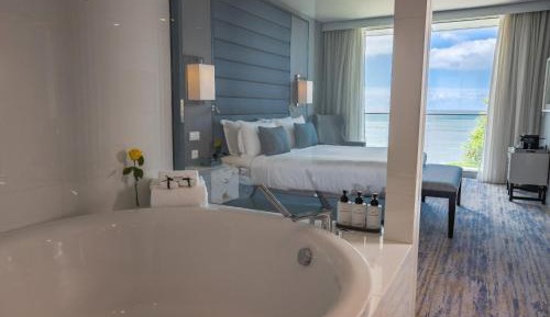 One-Bedroom Suite with Ocean View