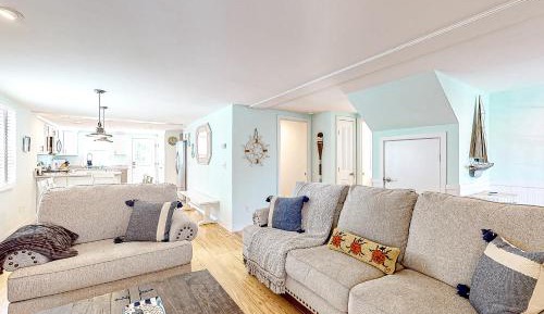 Four bedroom holiday home 