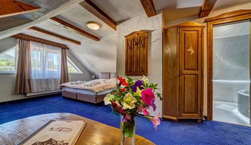 Standard Family Room
