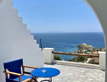 Studio with Sea View