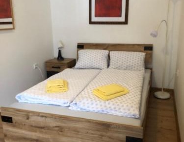 Apartment (2 Adults)