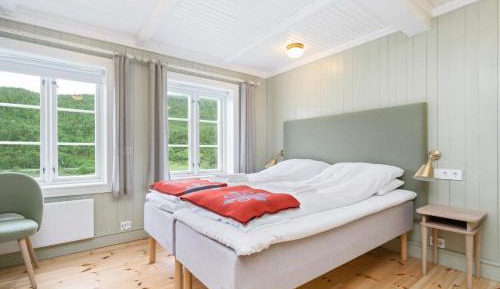 Large Twin Room