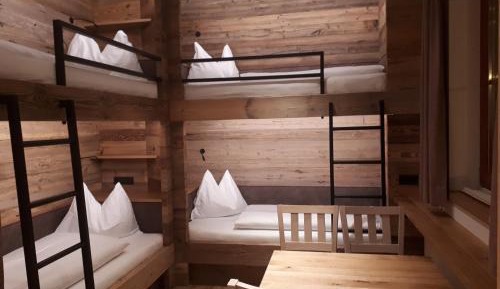 Triple Room with Shower