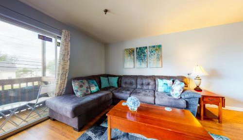 One Bedroom Apartment