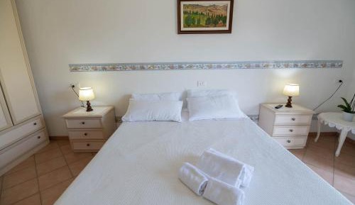 Quadruple Room with Private Bathroom