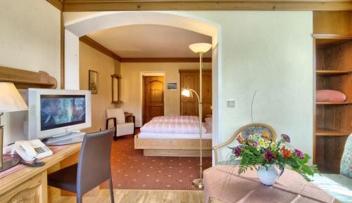 Large Double Room