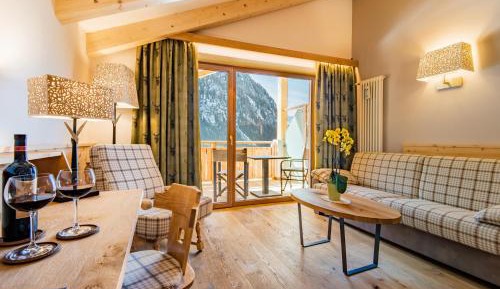 Deluxe Junior Suite