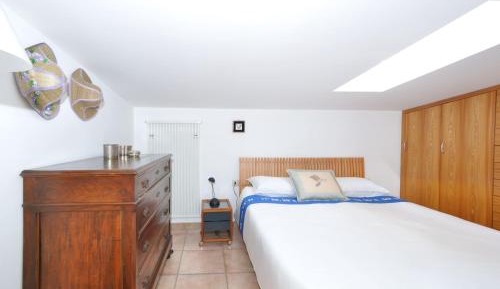 One-Bedroom Apartment - Attic