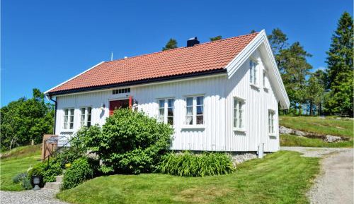 Two-Bedroom Holiday Home