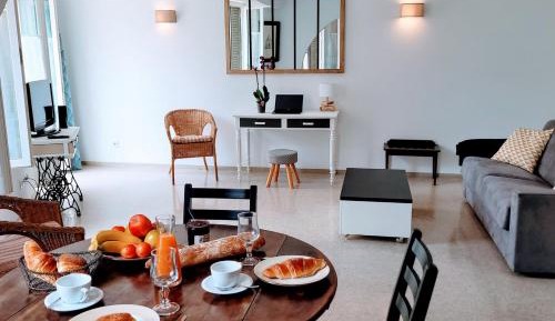 Apartment with Balcony