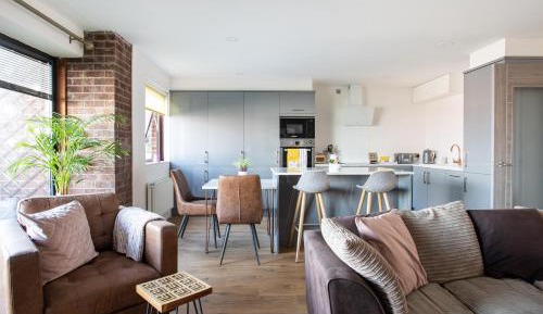 Two-Bedroom Apartment with Balcony