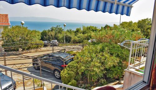 Apartment with Sea View