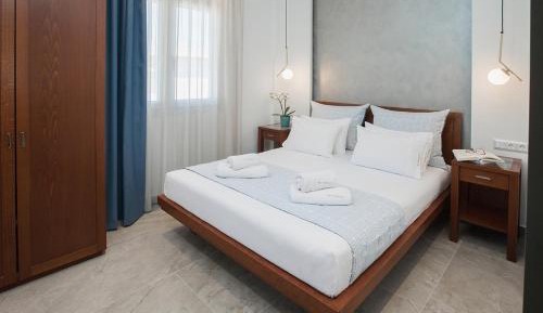 Deluxe King Suite