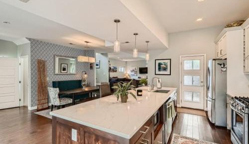 Four-Bedroom Holiday Home