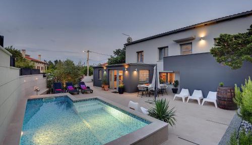 Two-Bedroom Holiday Home
