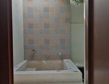 King Suite with Exterior Jacuzzi 