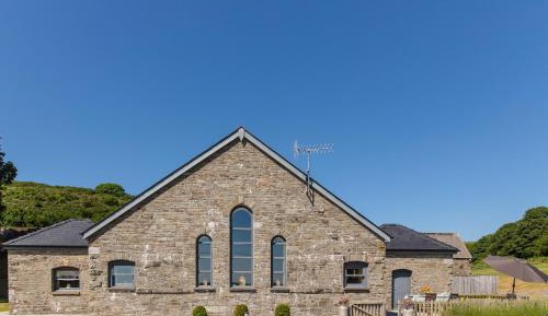 Seven-Bedroom House