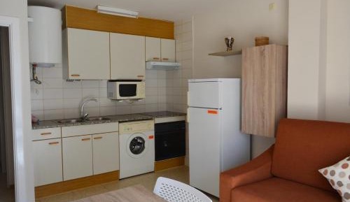 Two-Bedroom Apartment with Partial Sea View (4 Adults) 