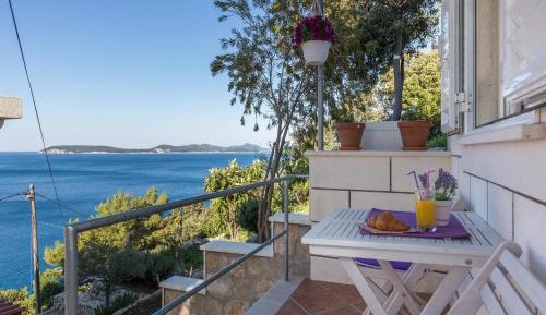 Duplex One Bedroom Apartment with Terrace and Partial Sea View