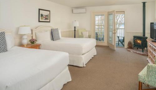 Partial Ocean View Room with Two Queen Beds