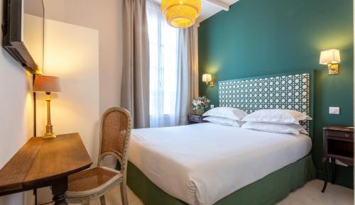Classic Double Room