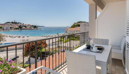 One-Bedroom Apartment with Balcony and Sea View