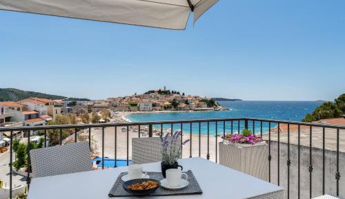 Apartment with Sea View