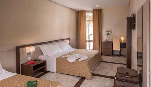 Triple Room with Balcony