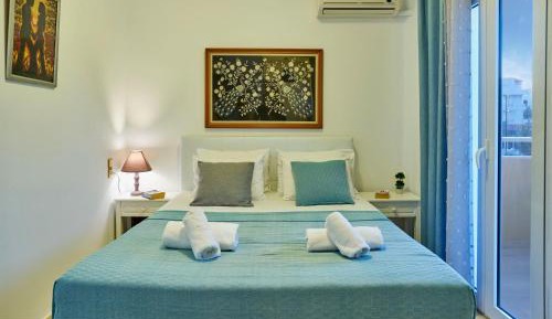 One-Bedroom Triple Apartment