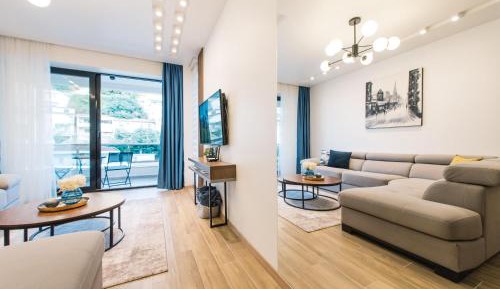 Deluxe Suite with Sea View
