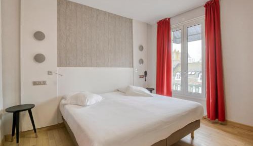 Non Sea View Double or Twin Standard Room