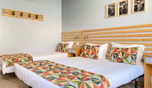 Double or Twin Room with Private Bathroom
