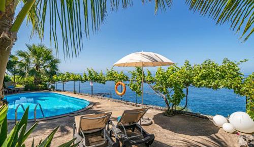 Studio Apartment with Sea View A