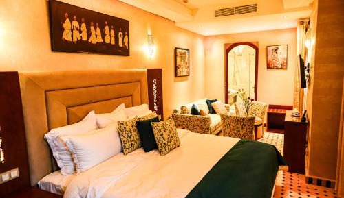 Superior King Suite