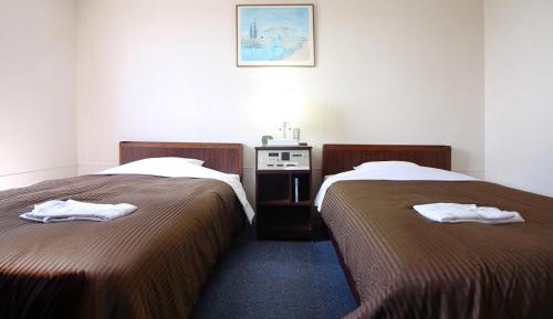 Twin Room - Non-Smoking