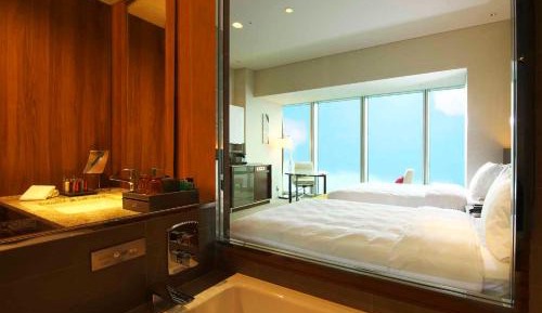 Deluxe Twin Room with Extra Bed - Non-Smoking