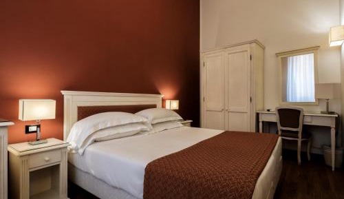 Classic Double or Twin Room