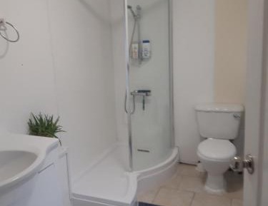 Single Room with Shared Bathroom