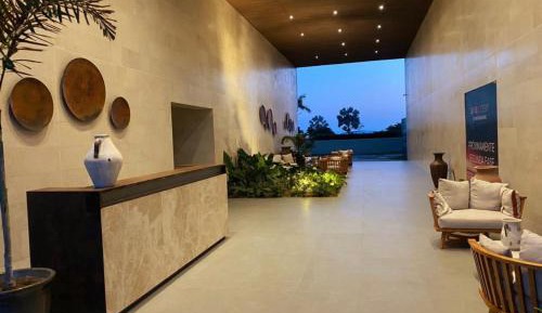 Studio Apartment with Sea View