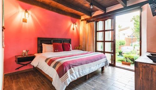 King Room with Garden View