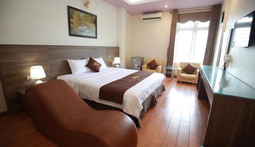 Deluxe King Room