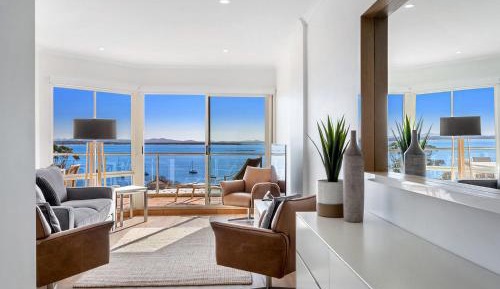 Apartment with Balcony