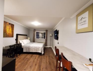 Queen Room