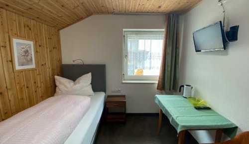 Single Room with Shared Shower and Toilet
