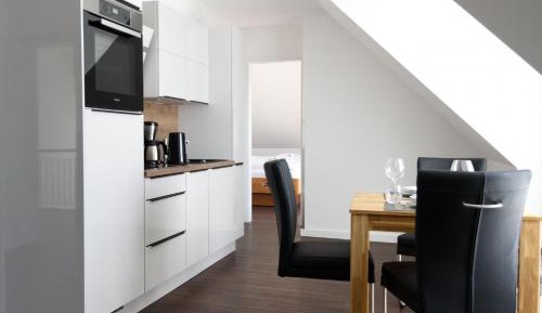 Apartment 3